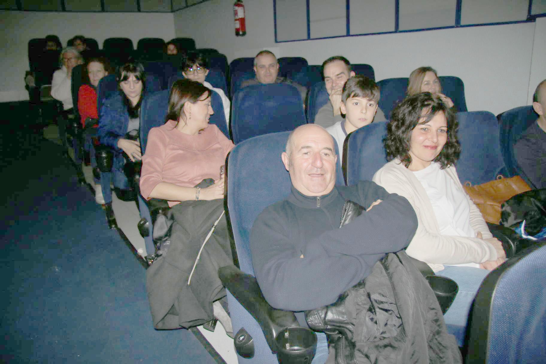 Santa Marta rinde homenaje a nueve parejas en la gala «50 años juntos»