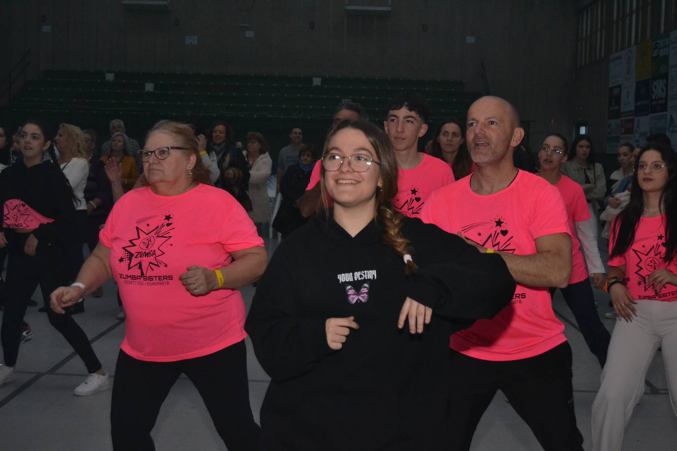 Ciudad Rodrigo se mueve al ritmo de las “zumba sisters”