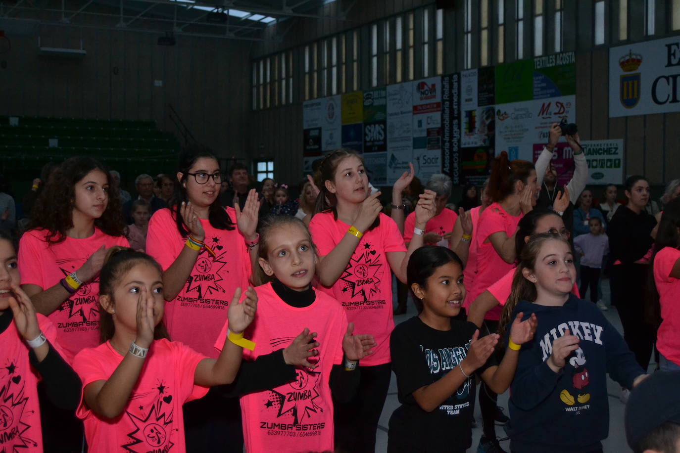 Ciudad Rodrigo se mueve al ritmo de las “zumba sisters”