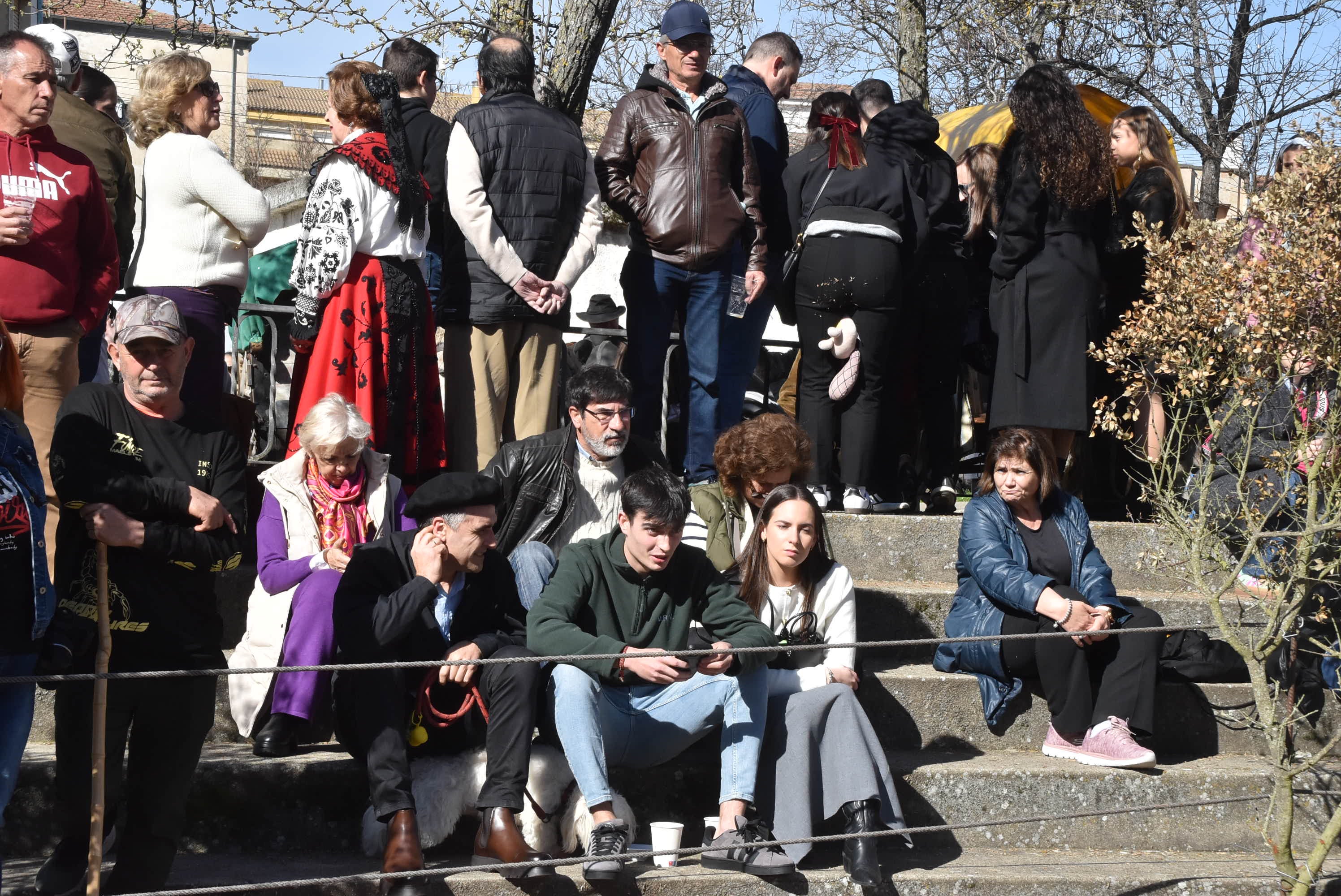 La matanza de Guijuelo rinde homenaje al sabor con numerosas caras conocidas