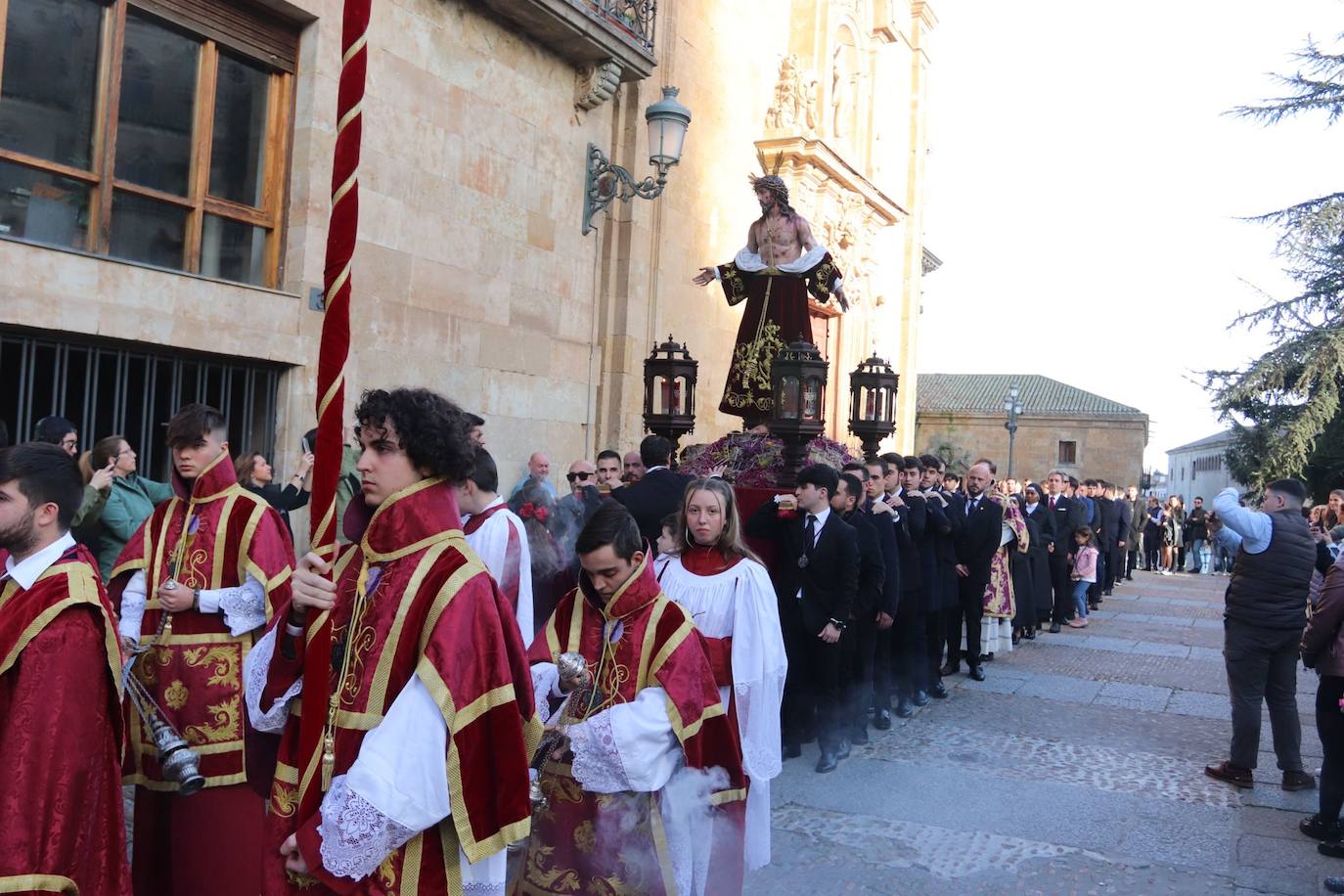 La solemnidad de Jesús Despojado recorre las calles salmantinas