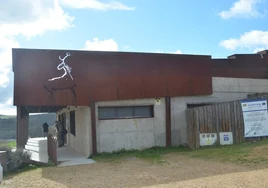 Centro de recepción de visitantes de Siega Verde, en Villar de la Yegua.