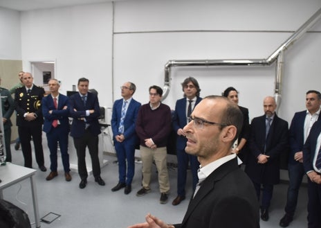 Imagen secundaria 1 - El avanzado laboratorio de reindustrialización echa a andar en Béjar