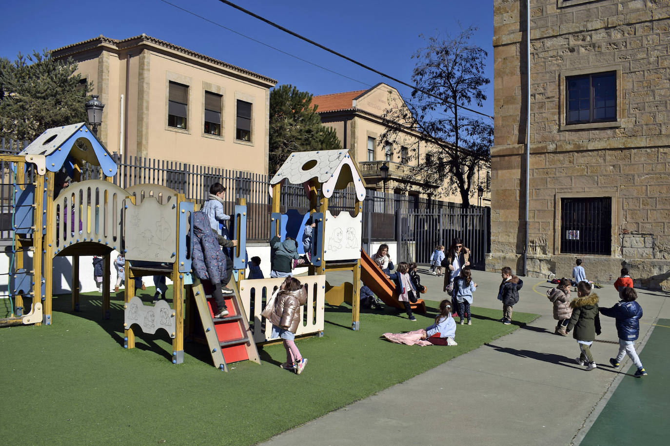 Maestro Ávila: el aula para niños de 0 a 3 años será gratis el próximo curso