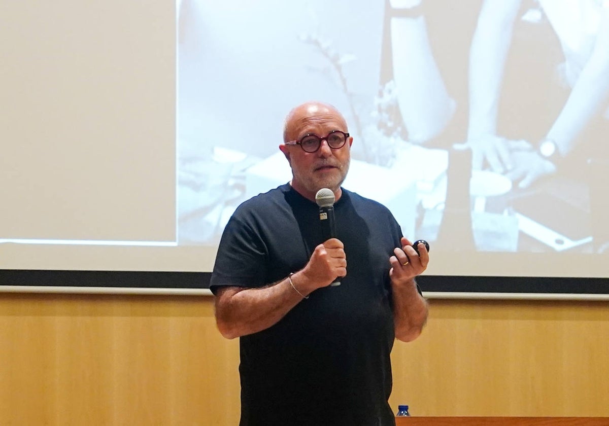 José María Batalla, en la Universidad Pontificia.