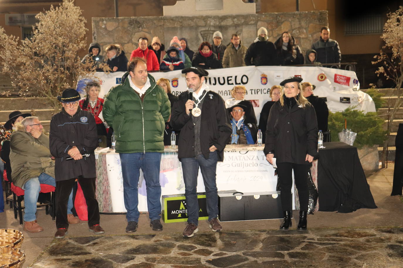 Guijuelo disfruta de su matanza nocturna