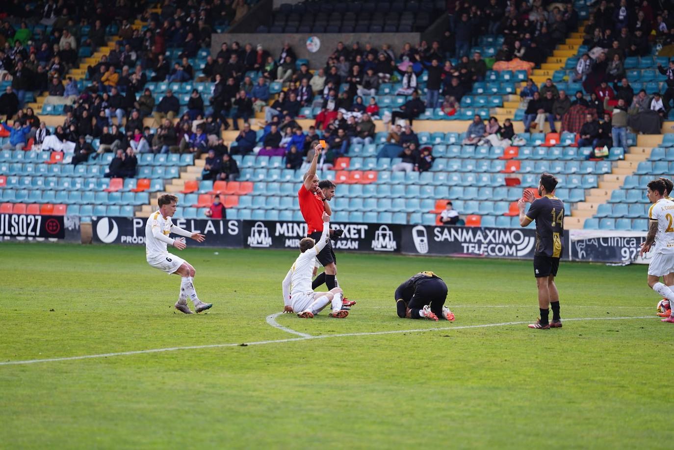 Las mejores imágenes de la victoria del Salamanca UDS frente al Atlético Bembibre