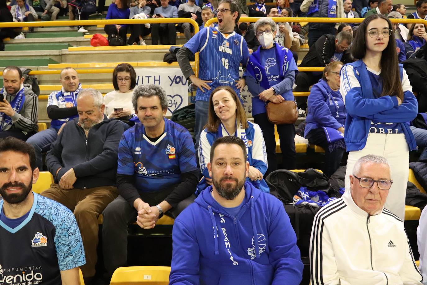 Lleno absoluto en Würzburg: búscate en la grada en el partido contra el Fenerbahce