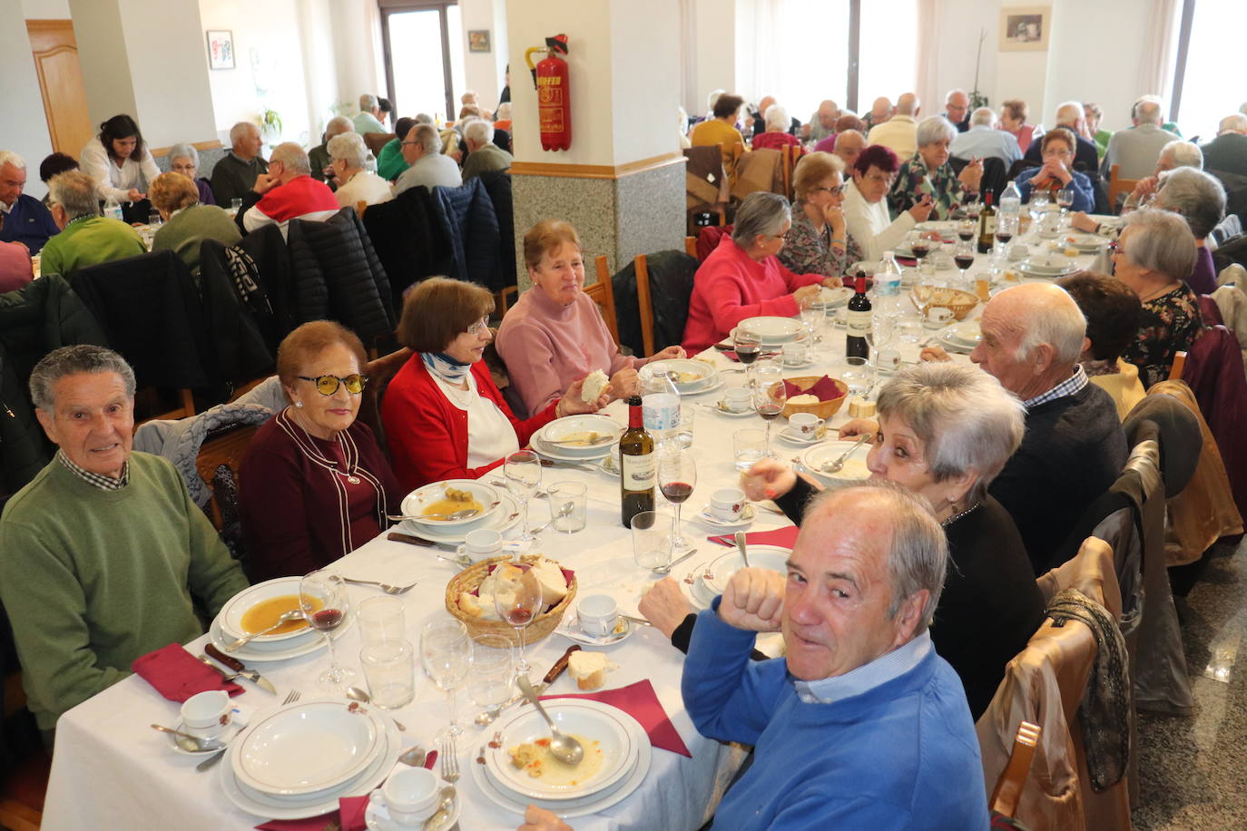 Multitudinario encuentro para cumplir años en bisiesto
