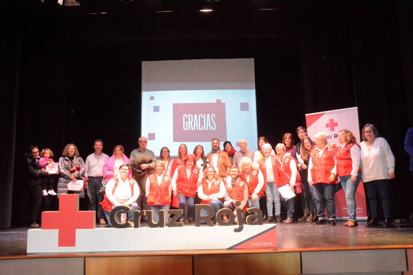 Cruz Roja en Peñaranda rinde homenaje a las personas y empresas socias