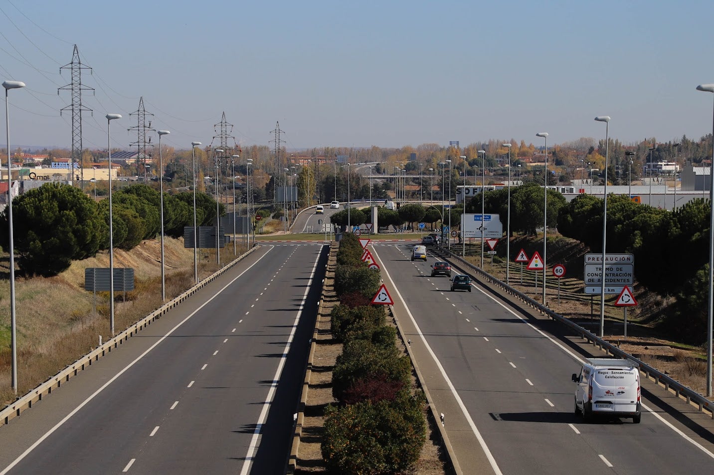 Carbajosa insta al gobierno Central concretar fecha para la ejecución de la pasarela entre polígonos