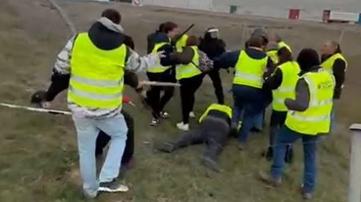 Así disolvió la Guardia Civil la protesta en Adanero: pelotas de goma, gases lacrimógenos y mucha tensión