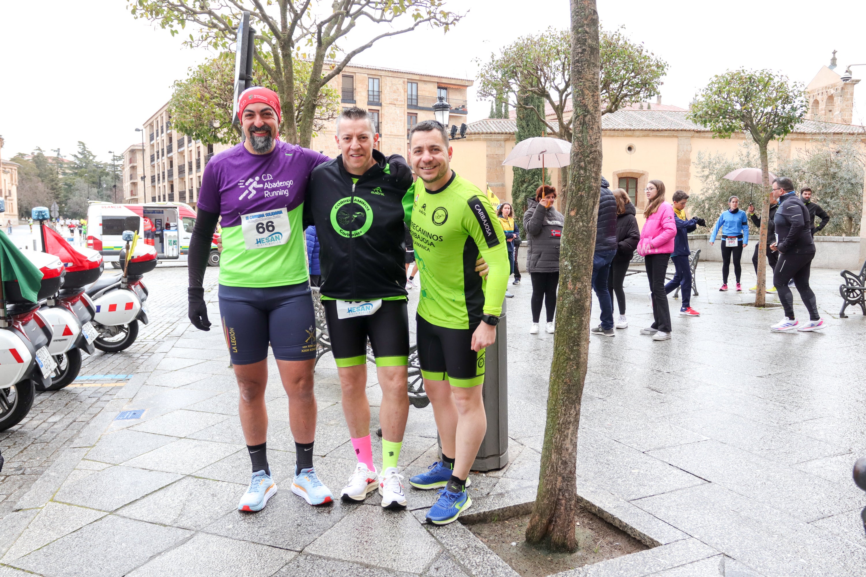Yanis Sánchez y Lucía Corral vencen en la III Carrera Solidaria del Maestro Ávila
