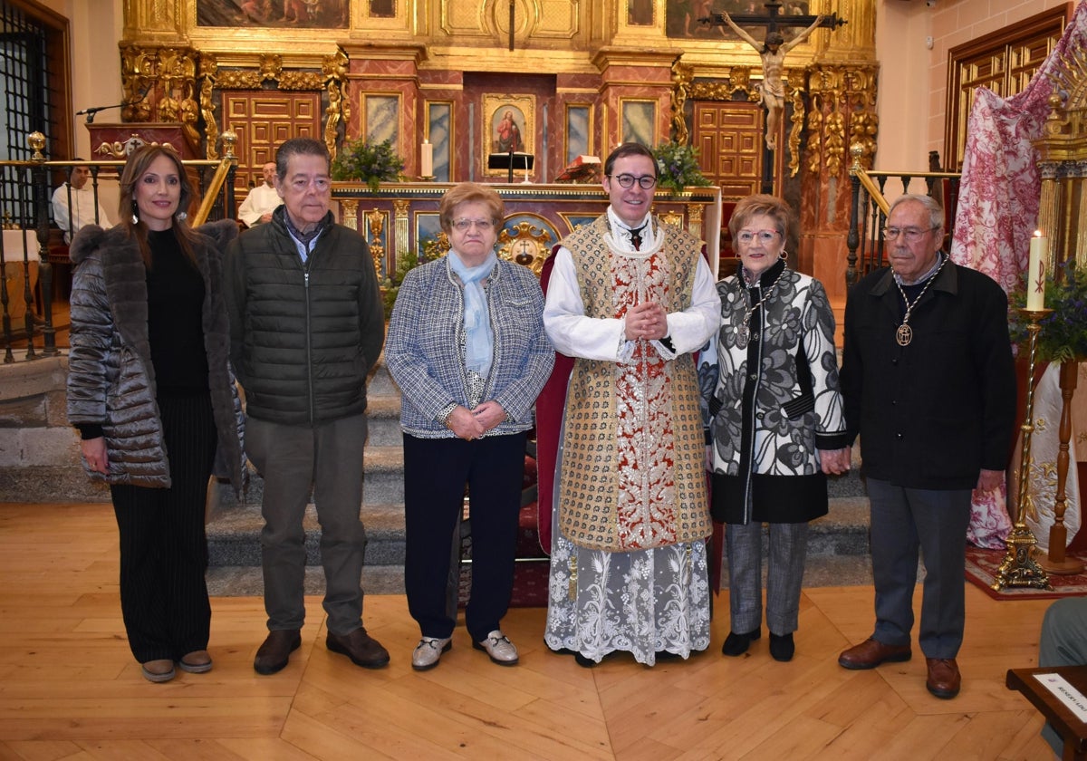 Alba celebra el 402 aniversario de la Canonización de Santa Teresa con el nombramiento de la Familia Teresiana del Año