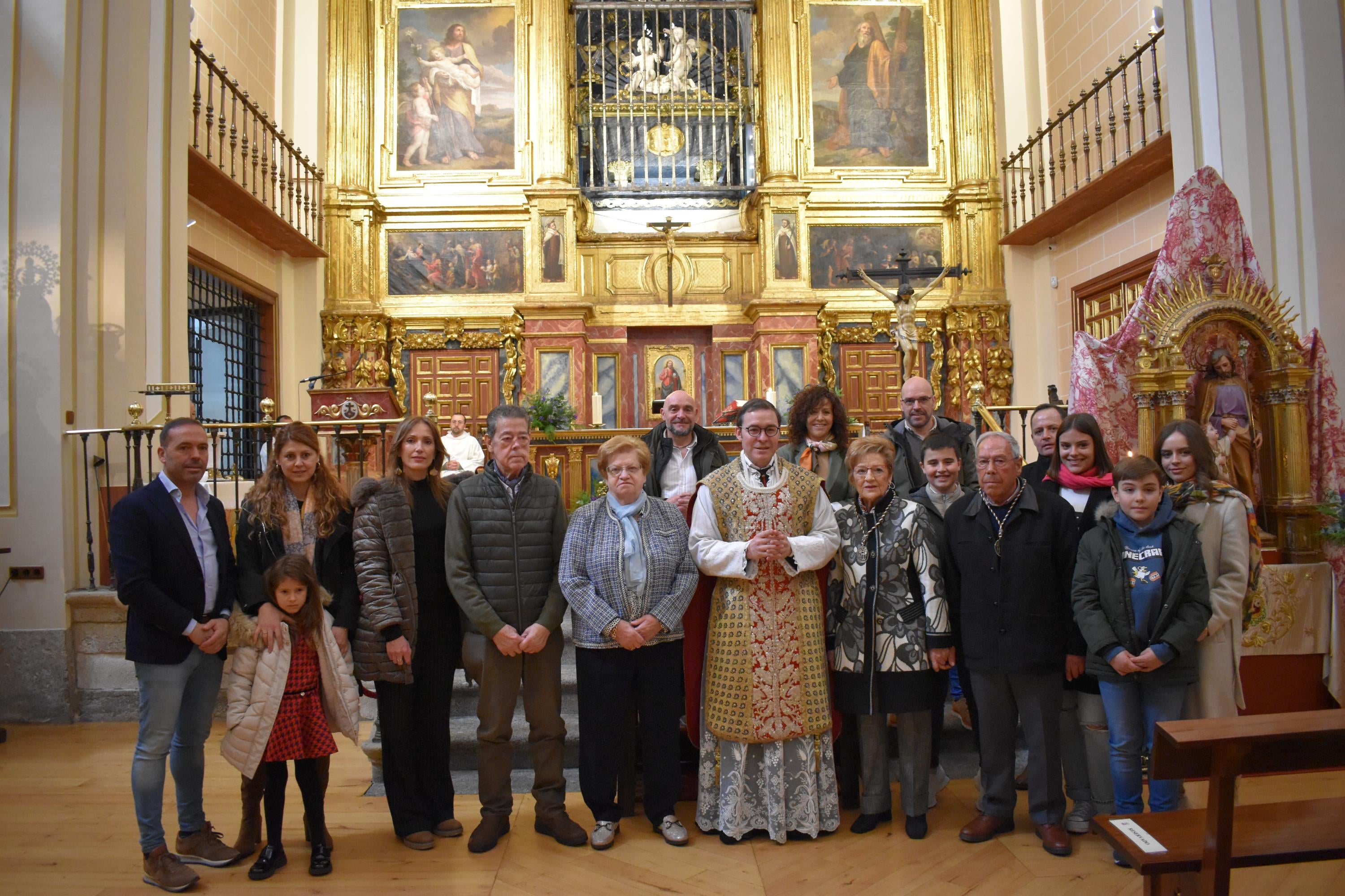 Alba celebra el 402 aniversario de la Canonización de Santa Teresa con el nombramiento de la Familia Teresiana del Año