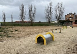 Uno de los parques caninos del municipio de Carbajosa de la Sagrada.