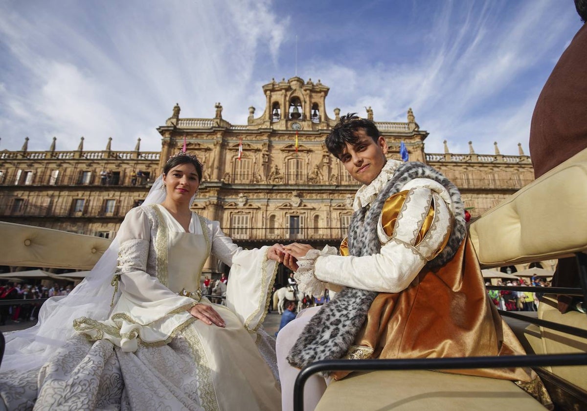 Personales del desfile de una de las ediciones anteriores del Festival Siglo de Oro.