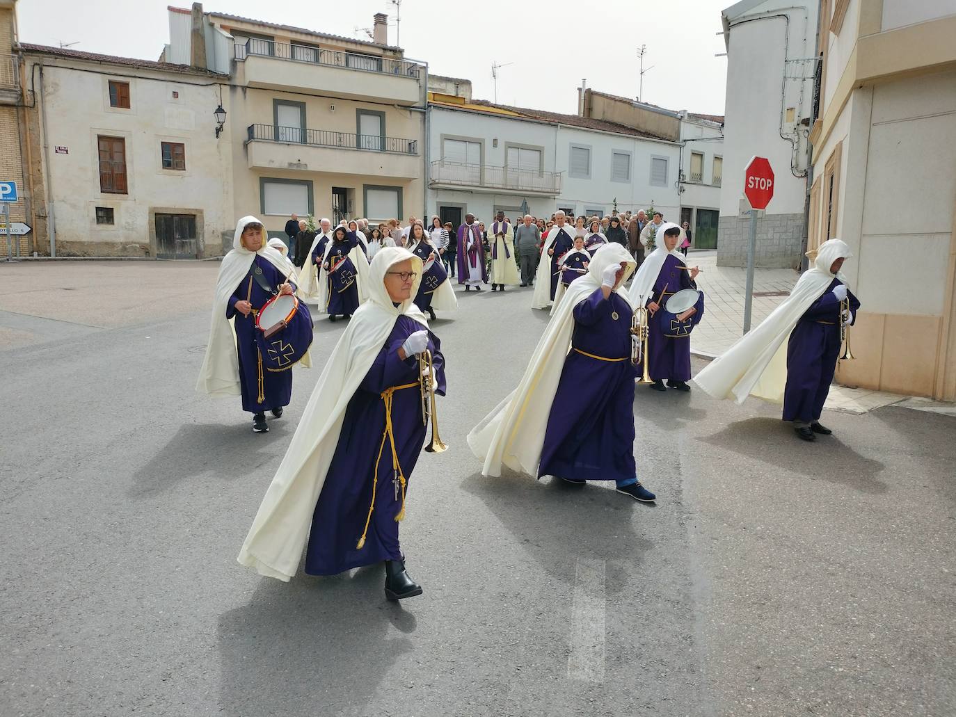 Ledrada abre su Semana Santa con la procesión del Domingo de Ramos