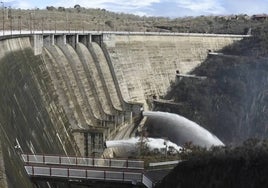 Fotografía de la presa de Irueña durante el pasado año 2023