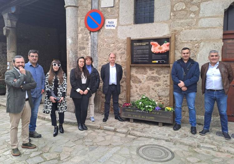 Imagen principal - El pueblo salmantino donde podrás aprender de plantas paseando