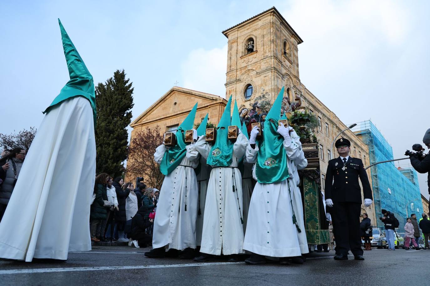 Procesión de la Cofradía de la Oración en el Huerto de los Olivos