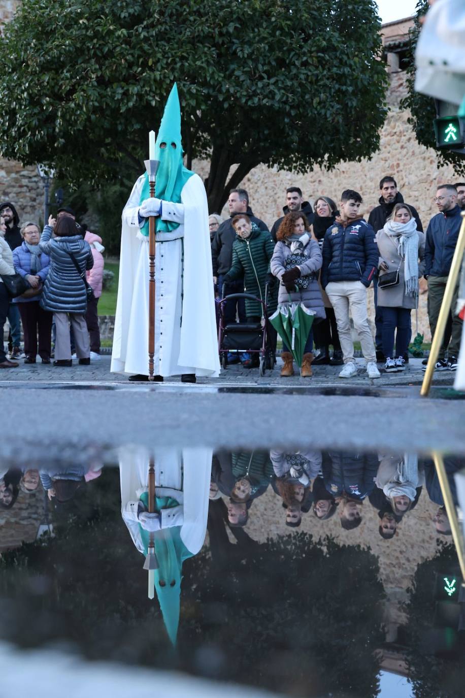 Procesión de la Cofradía de la Oración en el Huerto de los Olivos