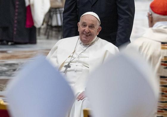 El Papa critica en el Vía Crucis a los que se esconden detrás «de un teclado» para insultar