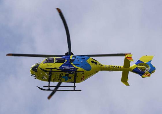 Trasladada en helicóptero al Hospital de Salamanca tras un accidente en Malpartida de Corneja (Ávila)