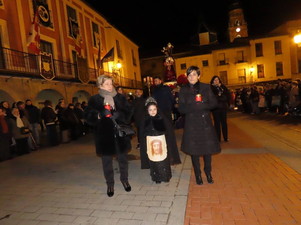 Concentración de emociones en el Santo Entierro de Peñaranda de Bracamonte