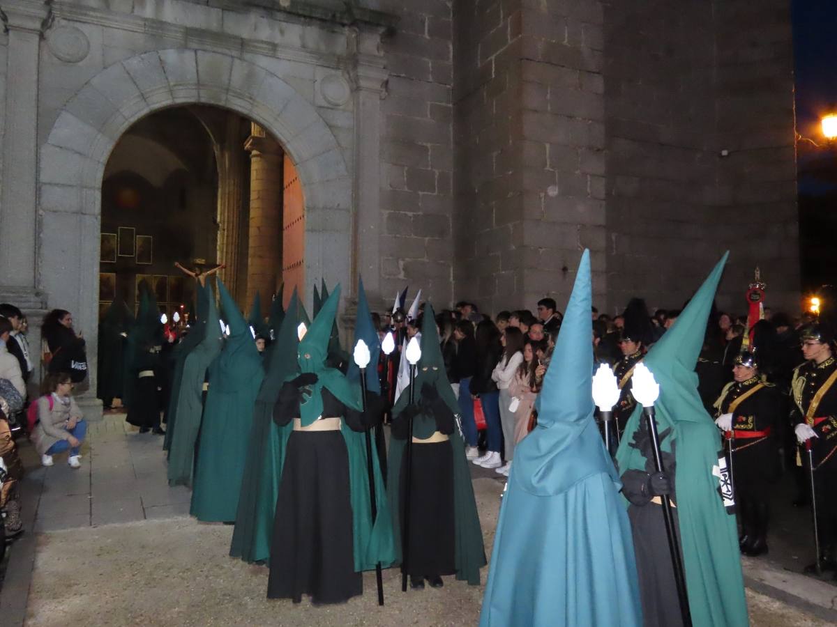 Concentración de emociones en el Santo Entierro de Peñaranda de Bracamonte