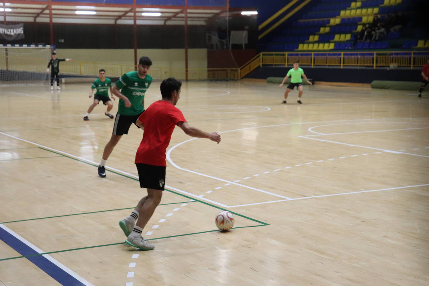 La Banda se lleva la victoria en el torneo solidario de fútbol sala disputado en Béjar