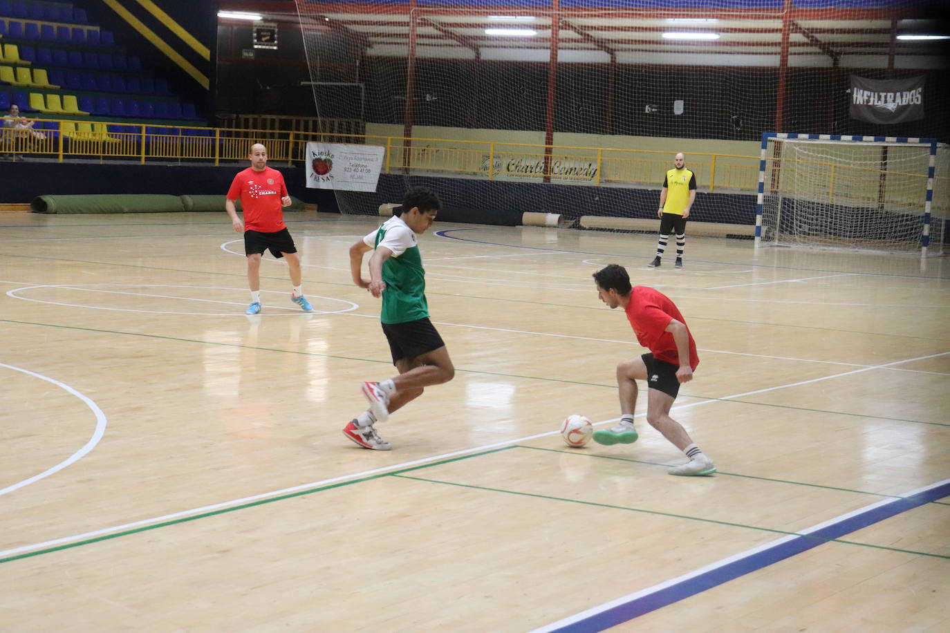 La Banda se lleva la victoria en el torneo solidario de fútbol sala disputado en Béjar