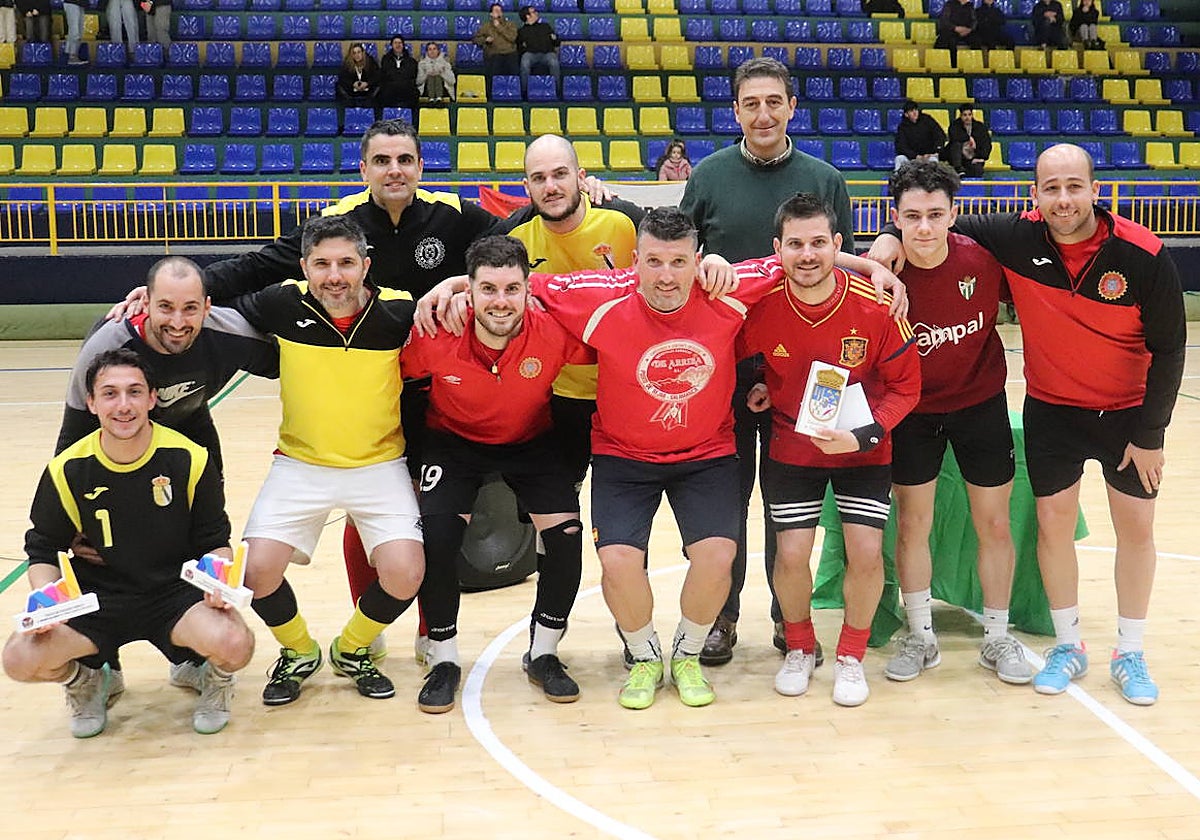 La Banda se lleva la victoria en el torneo solidario de fútbol sala disputado en Béjar