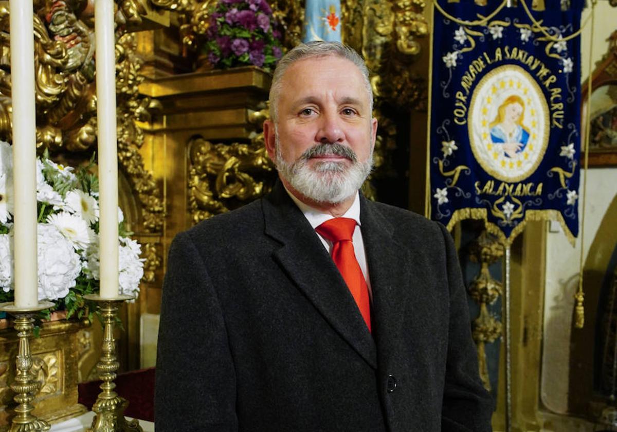 Francisco Hernández, presidente de la Junta de Semana Santa de Salamanca, ayer en la Vera Cruz.