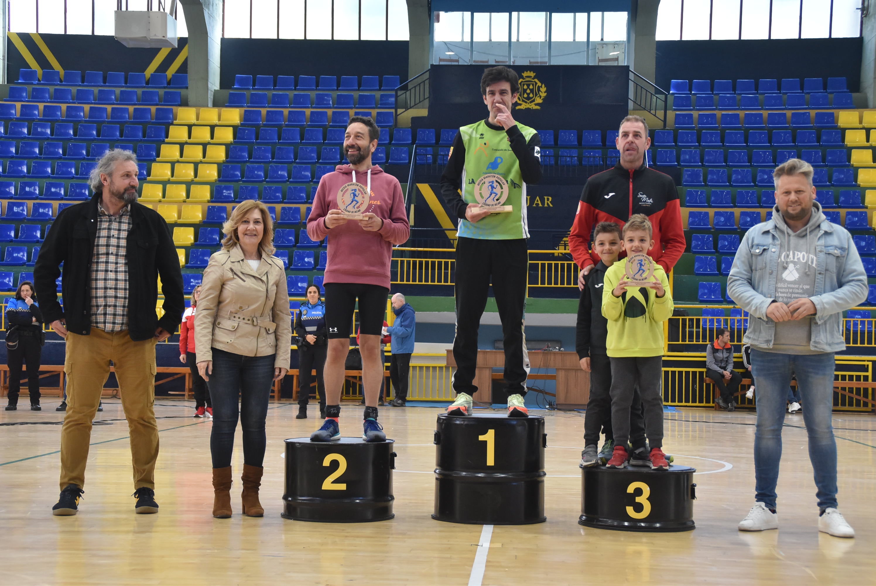 Dani Sanz y Ester Rodríguez ganan la Medio Maratón de Béjar