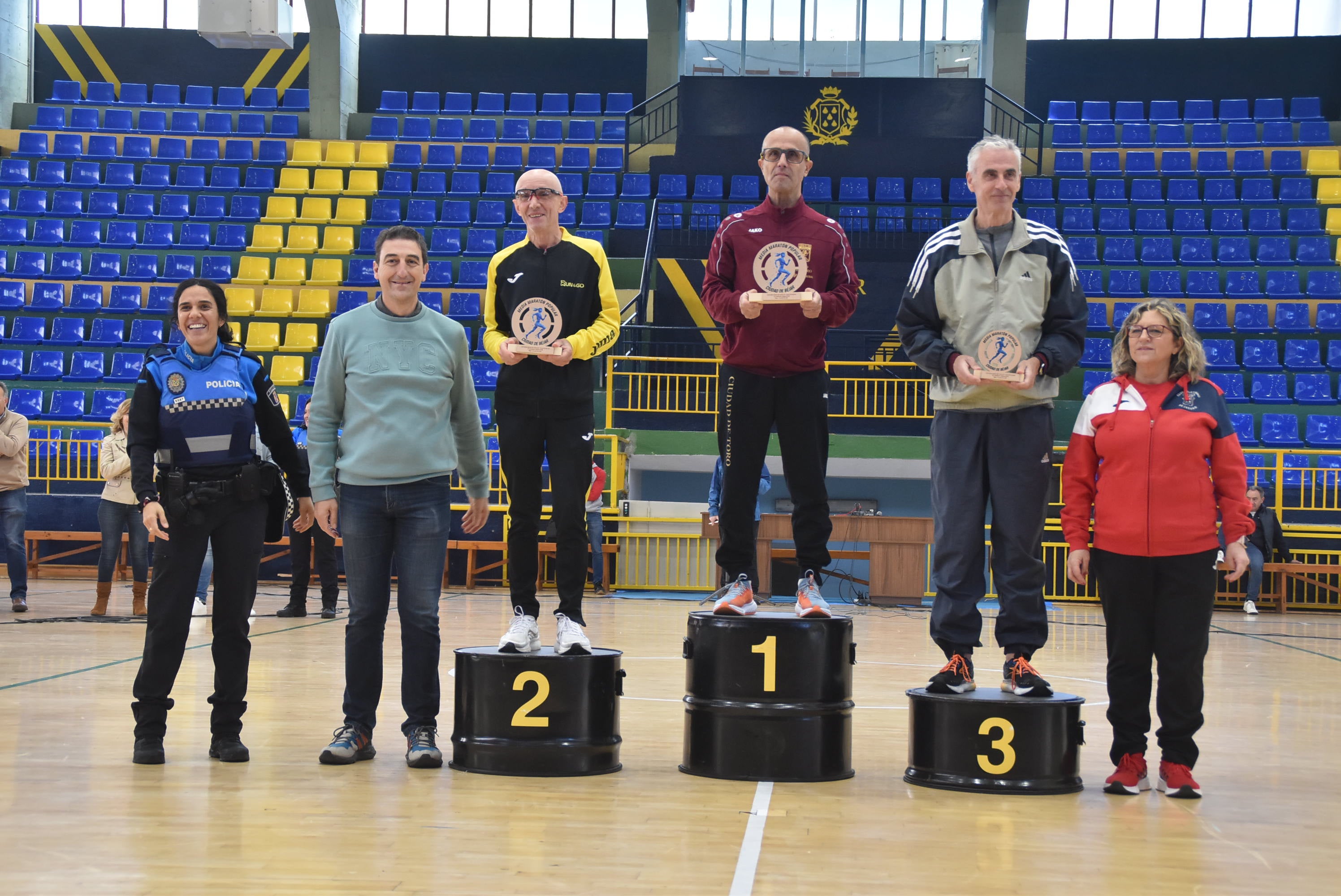 Dani Sanz y Ester Rodríguez ganan la Medio Maratón de Béjar