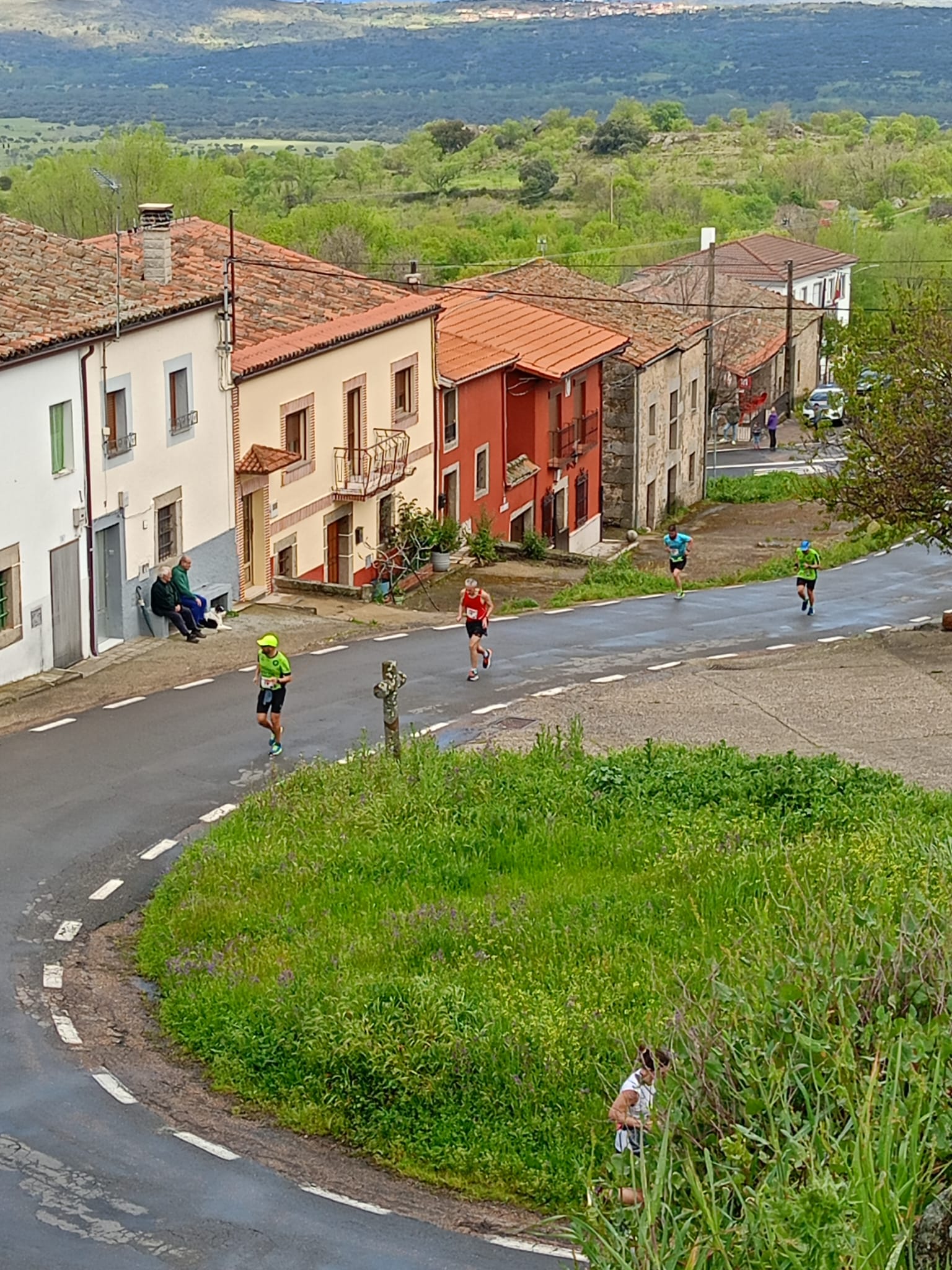 Dani Sanz y Ester Rodríguez ganan la Medio Maratón de Béjar