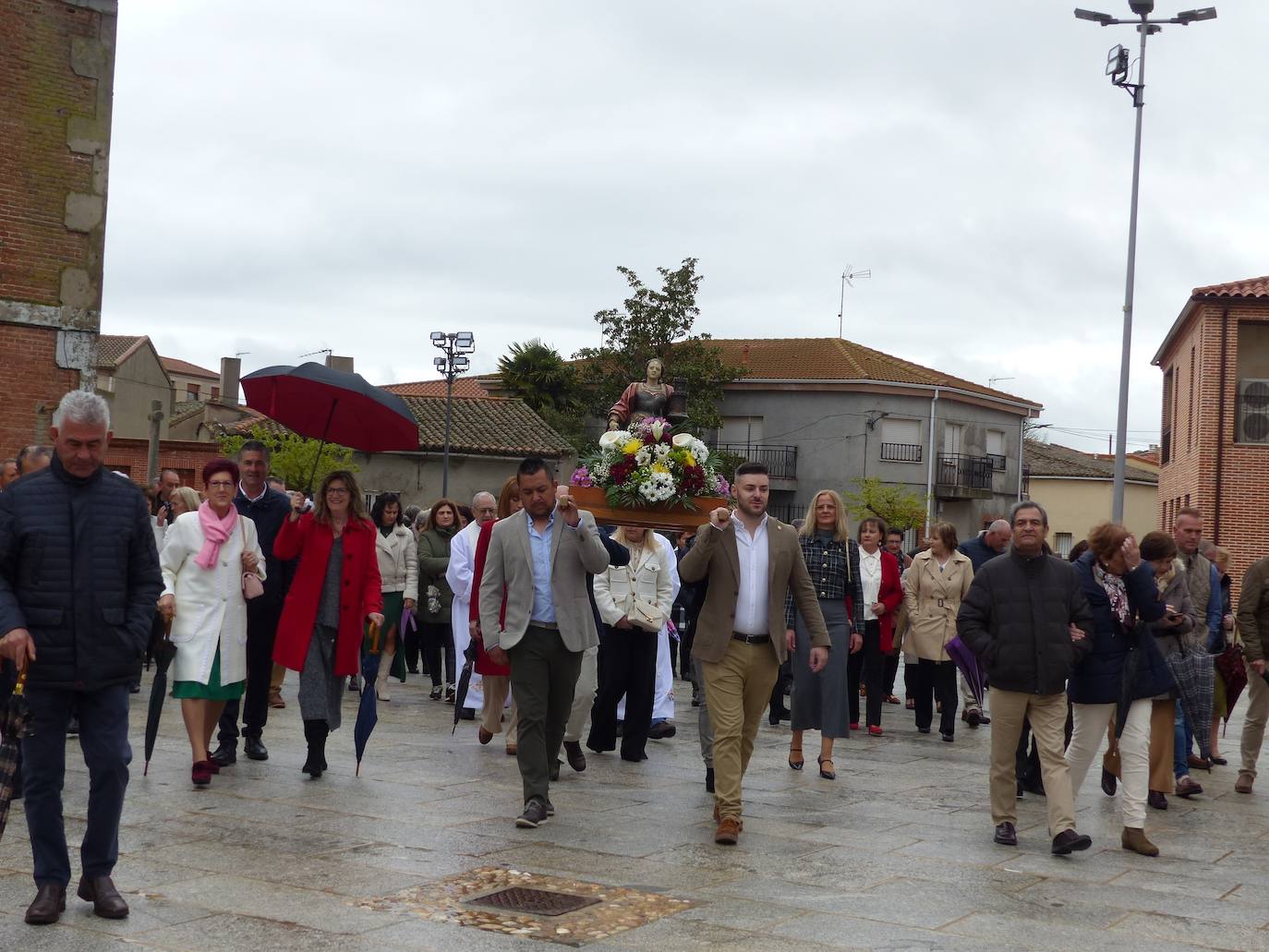 Jotas en honor a Santa Bárbara en Villoria