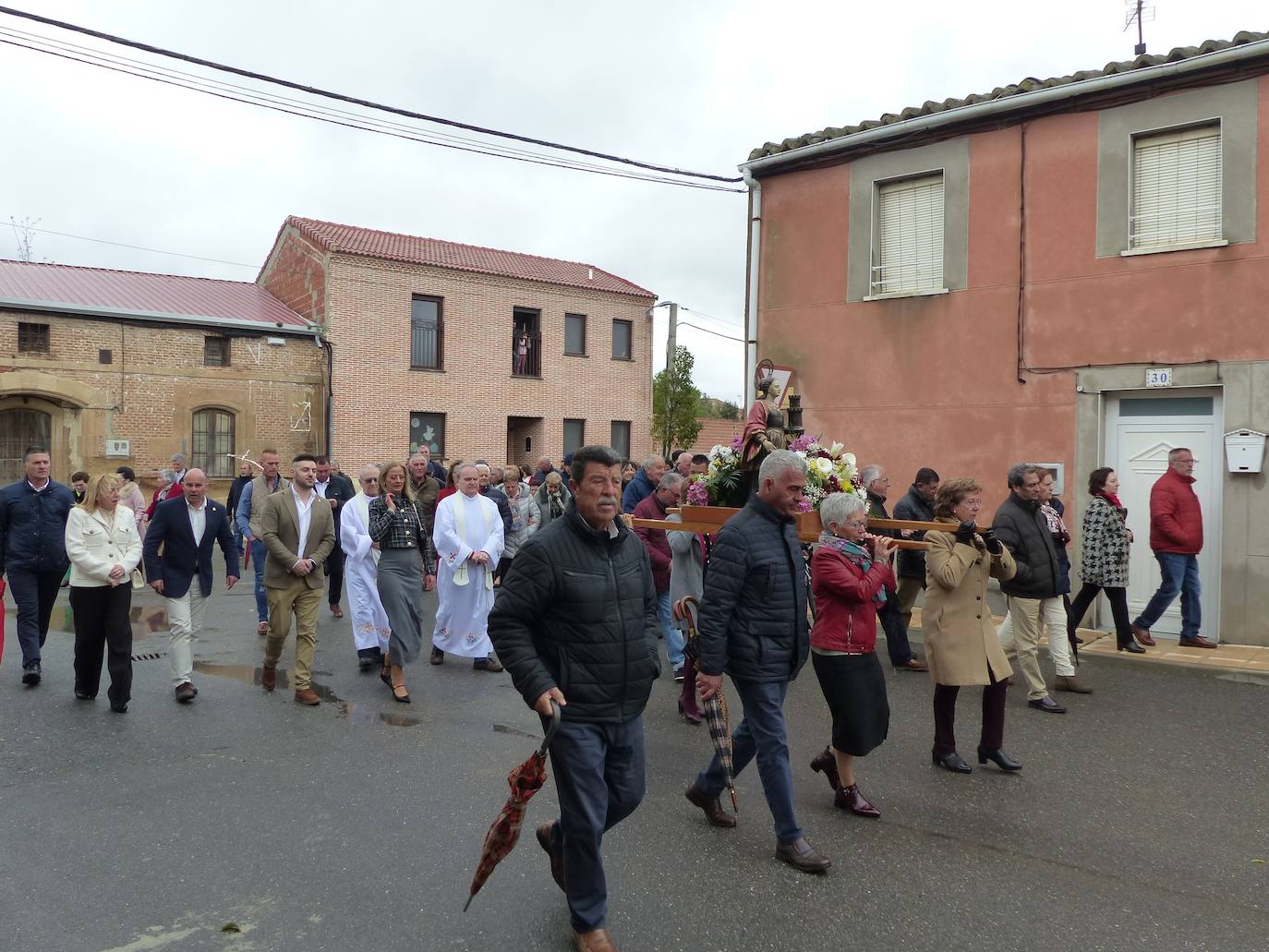 Jotas en honor a Santa Bárbara en Villoria