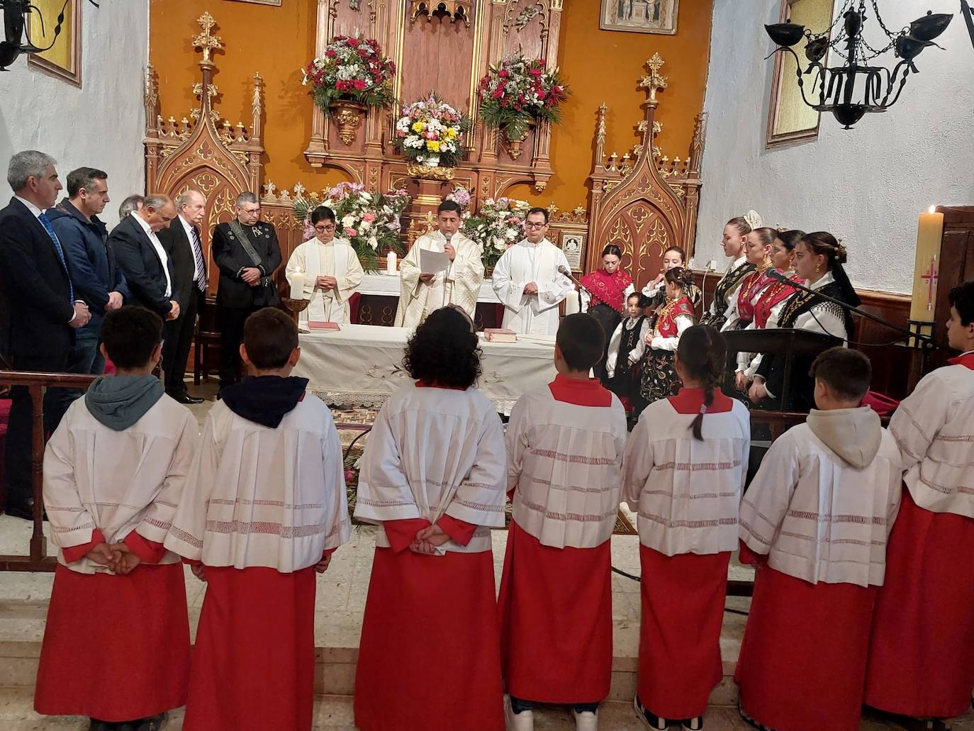 Linares de Riofrío cumple con la tradición y honra a la Virgen del Buen Suceso