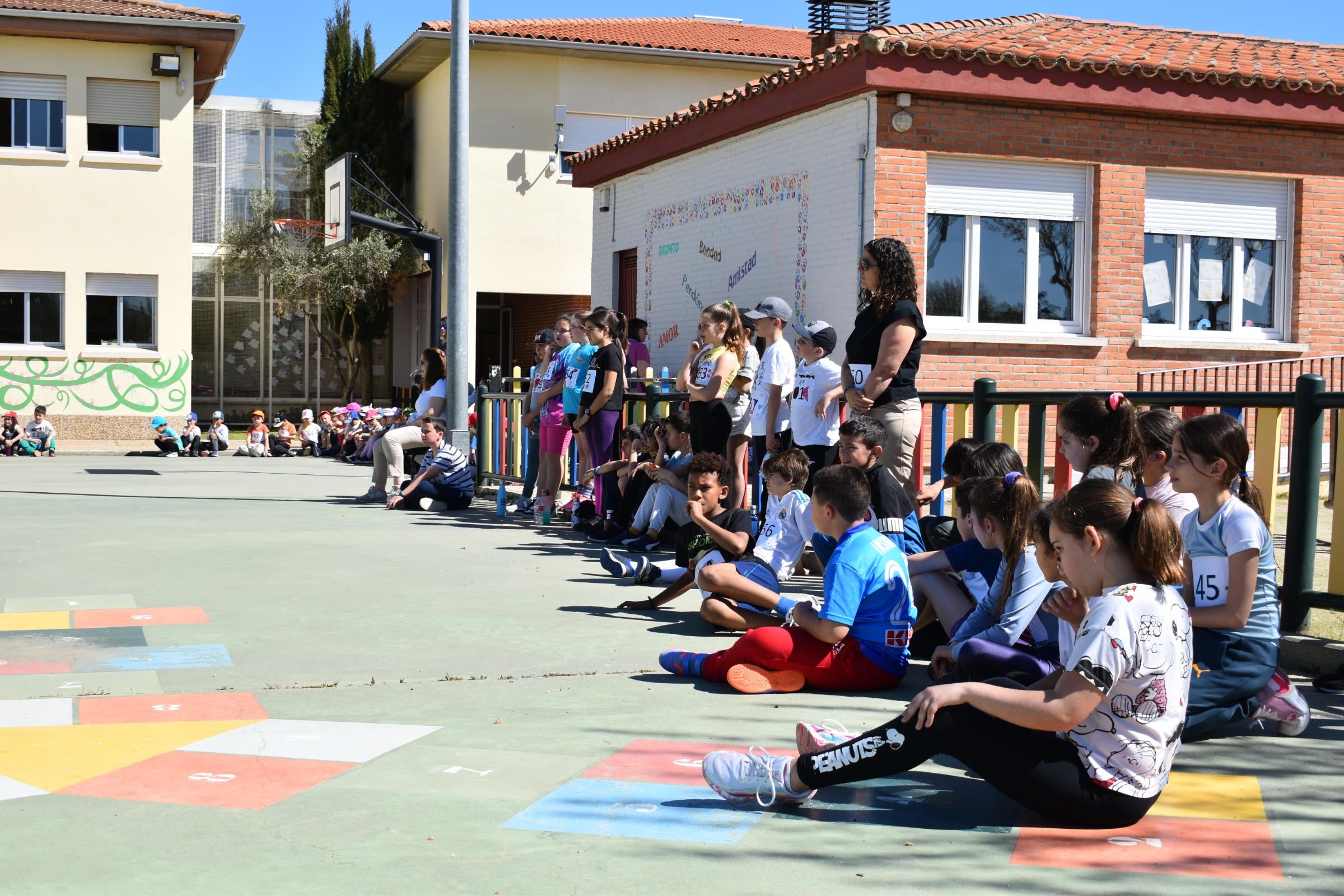 El colegio San Blas de Santa Marta recauda 754 euros a favor de la Asociación Debra Piel de Mariposa