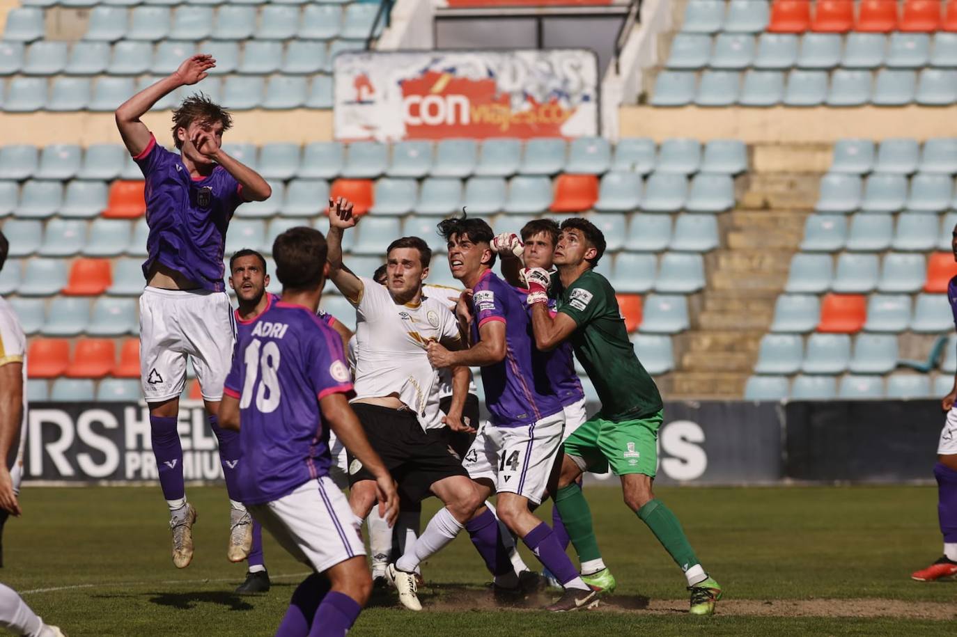 Las mejores imágenes de la victoria del Salamanca UDS al Palencia (2-0)