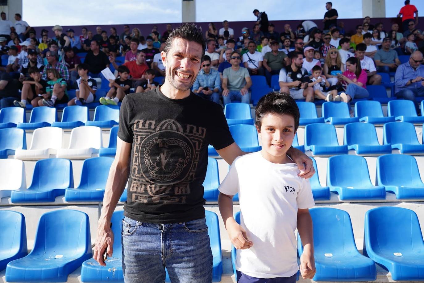 Búscate en la grada del Reina Sofía en el partido contra el Barça B