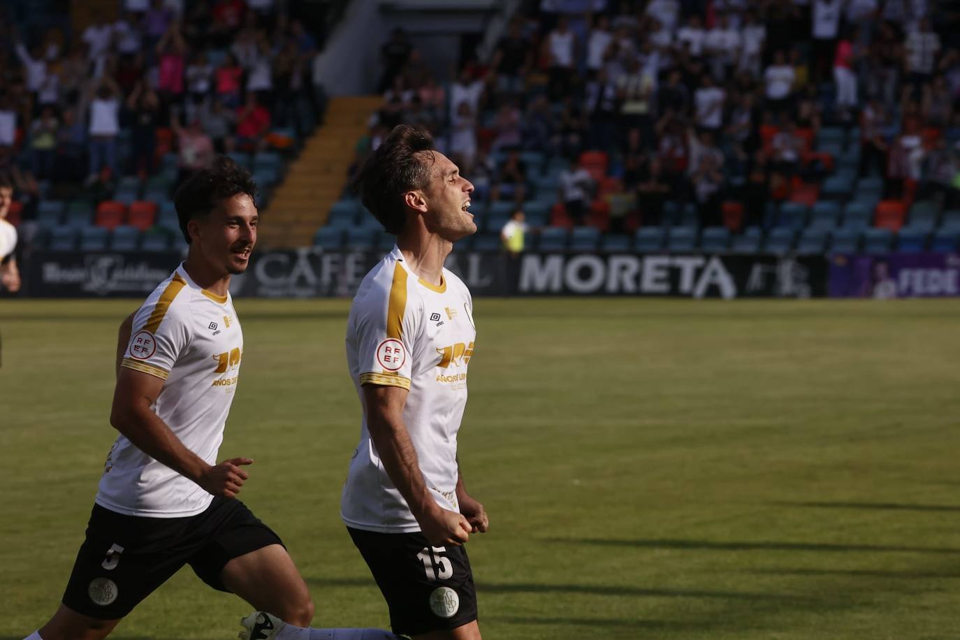 Las mejores imágenes de la victoria del Salamanca UDS al Palencia (2-0)