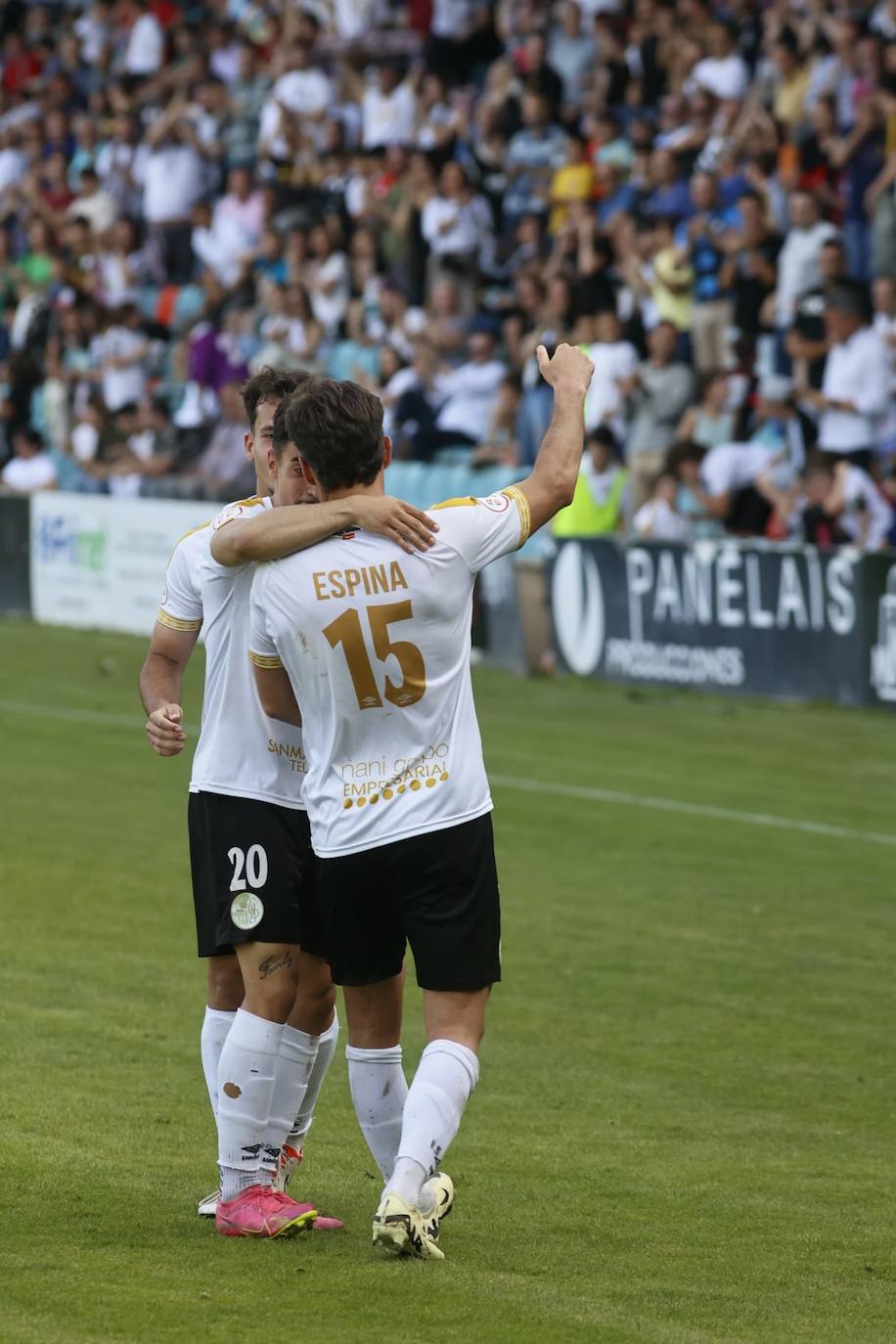 Las mejores imágenes de la victoria del Salamanca UDS al Palencia (2-0)