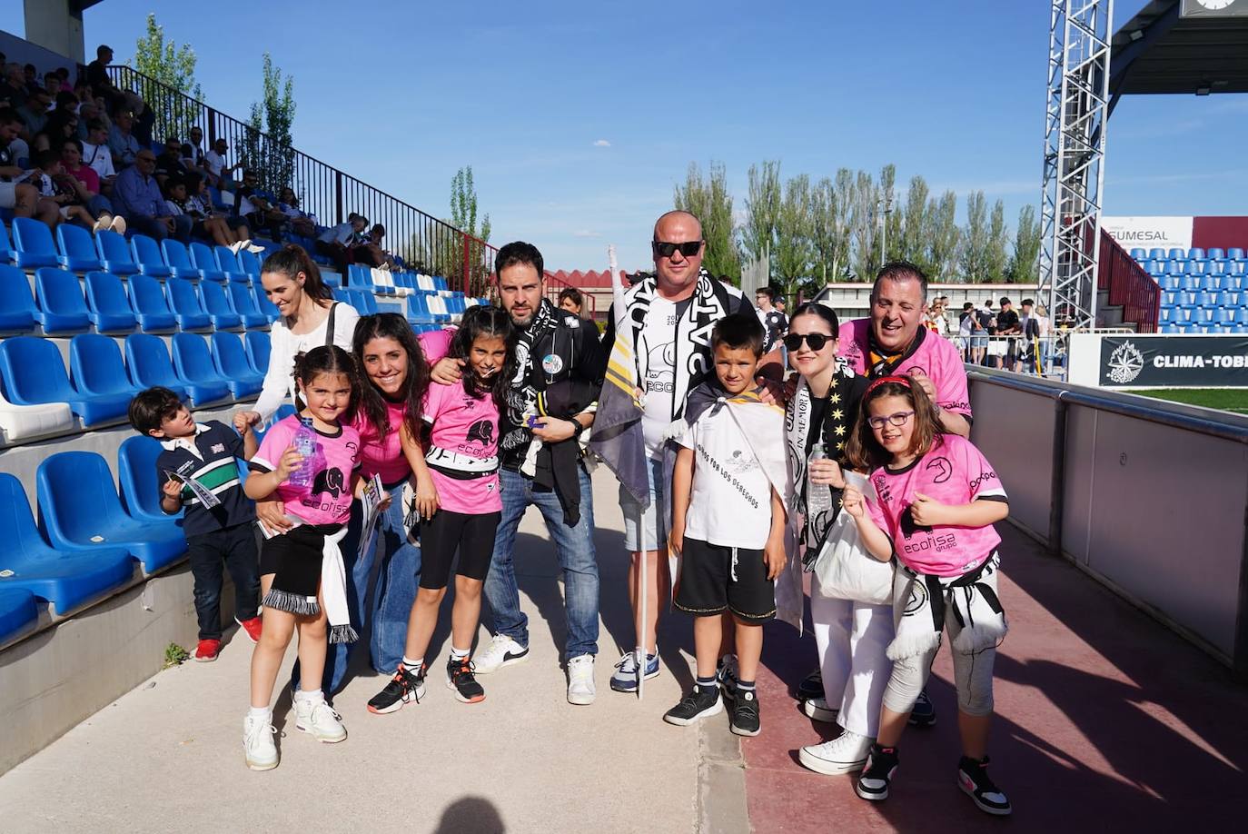 Búscate en la grada del Reina Sofía en el partido contra el Barça B
