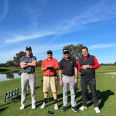 Un grupo de jugadores, este domingo en La Valmuza Golf