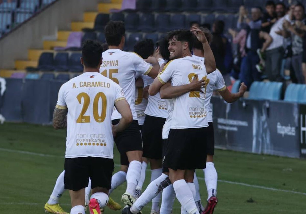 Las mejores imágenes de la victoria del Salamanca UDS al Palencia (2-0)