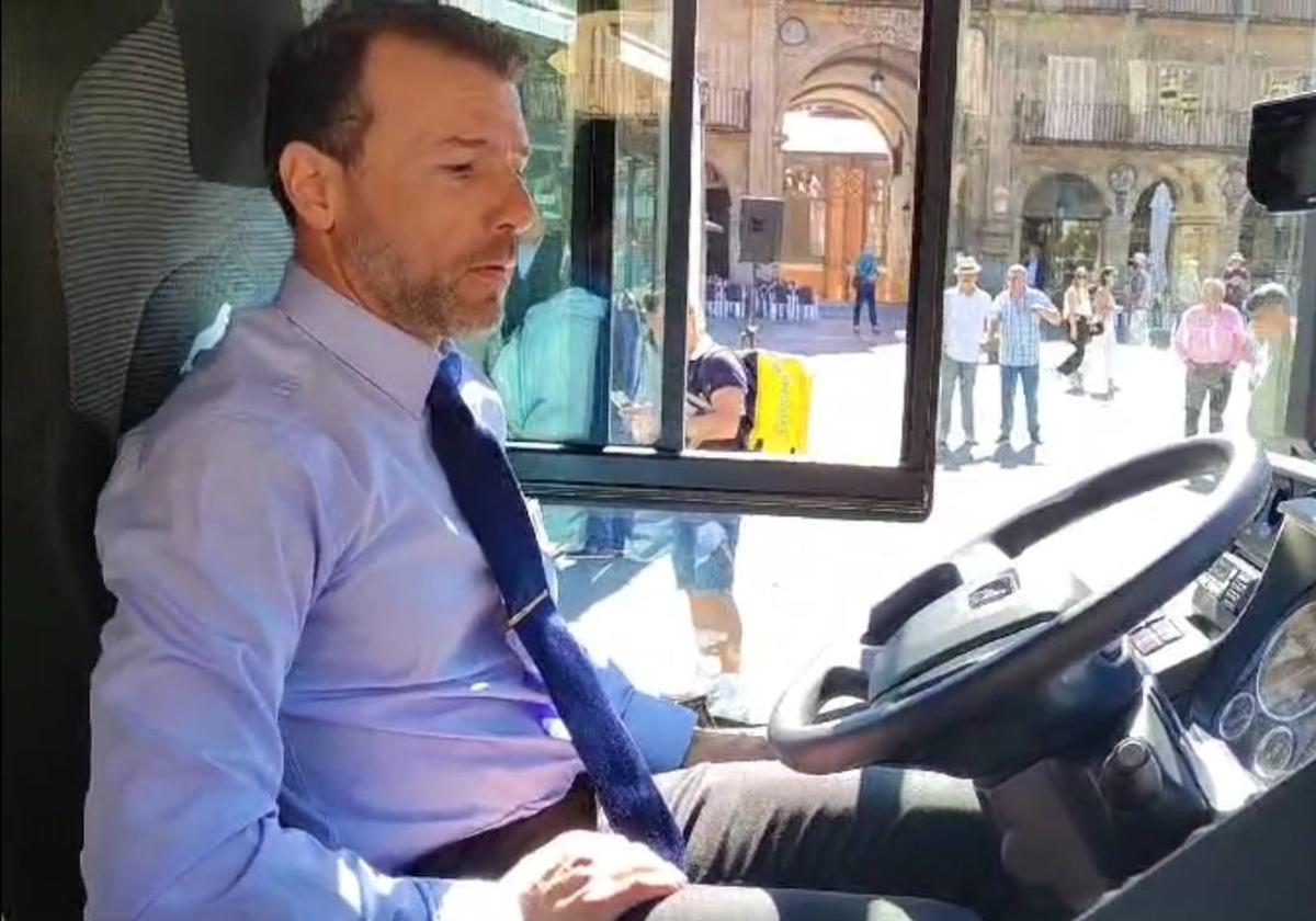 El nuevo bus eléctrico de Salamanca explicado por su conductor