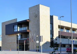 Ayuntamiento de Villares de la Reina.